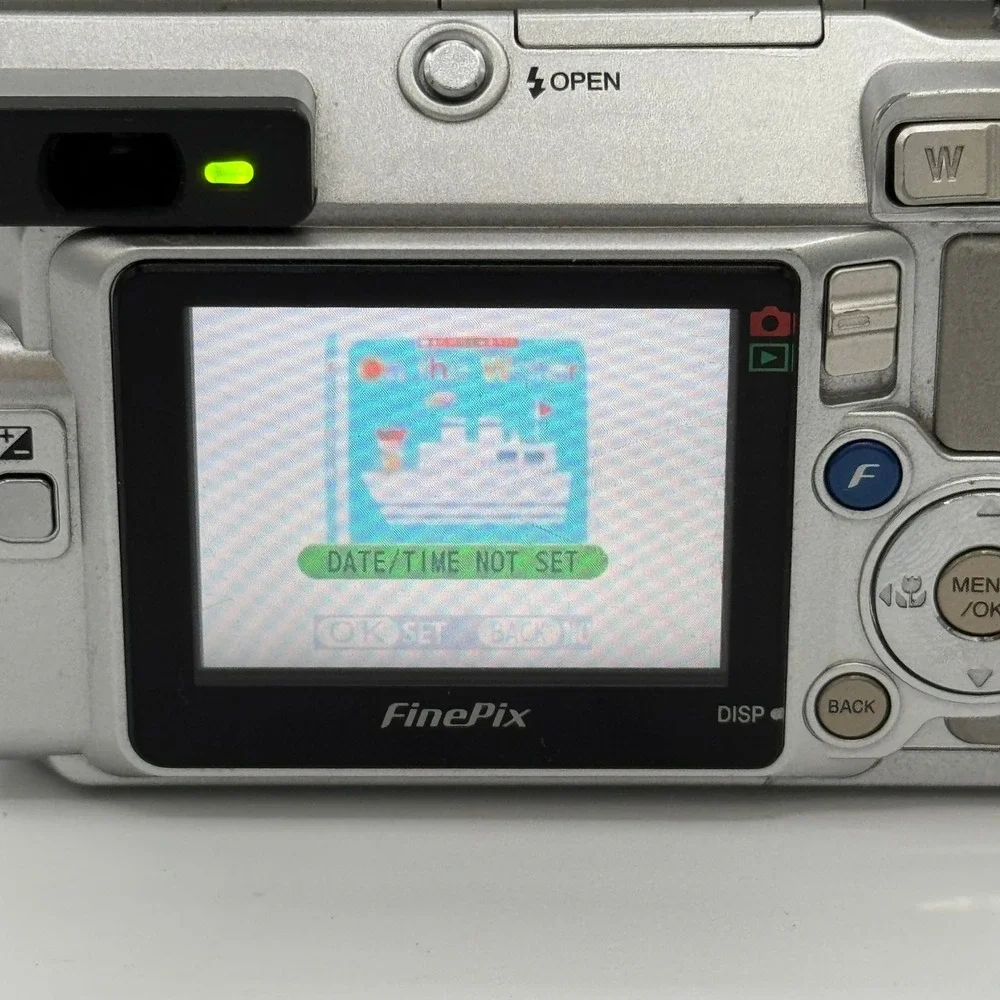 Fujifilm FinePix E550 Digital Camera Silver 6.3MP 4x Optical Zoom Fujinon Lens